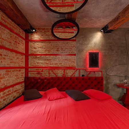 Masoch. Hotel & Cafe Lviv Exterior photo